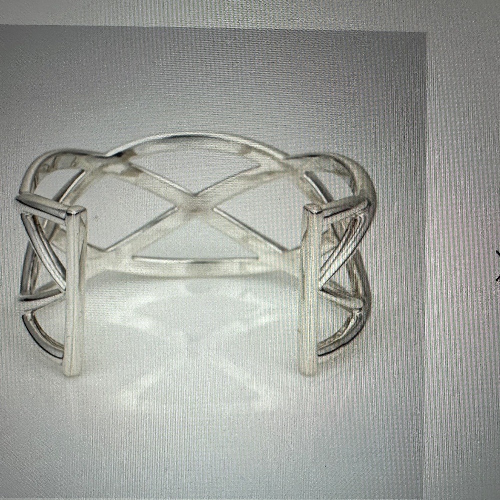 Tiffany & Co Woven Knot Cuff Bracelet - Picture 4 of 7